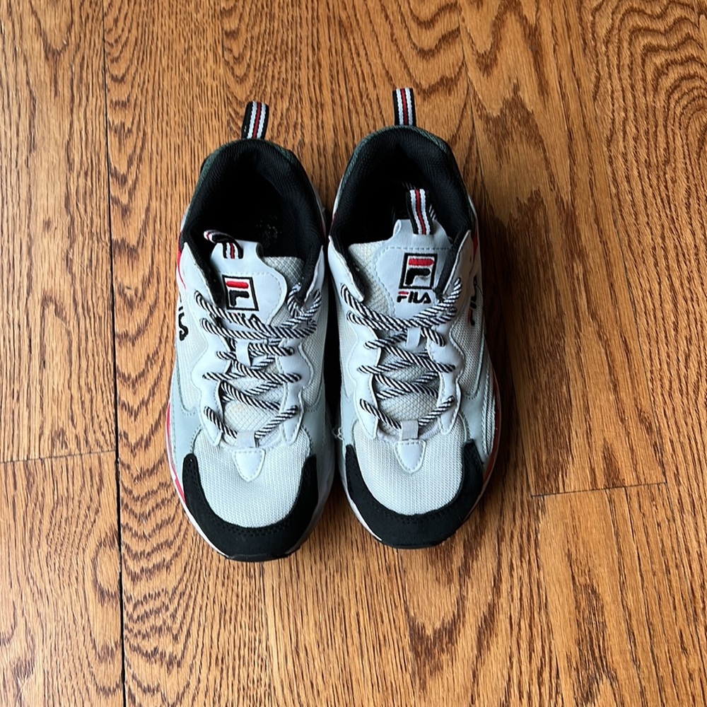 Excellent Condition Fila - Picture 3 of 3